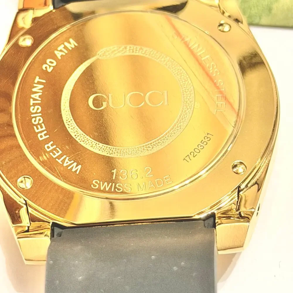 NWT Full Set Gucci Dive Men Yellow Gold PVD Black Rubber Swiss Watch YA136219